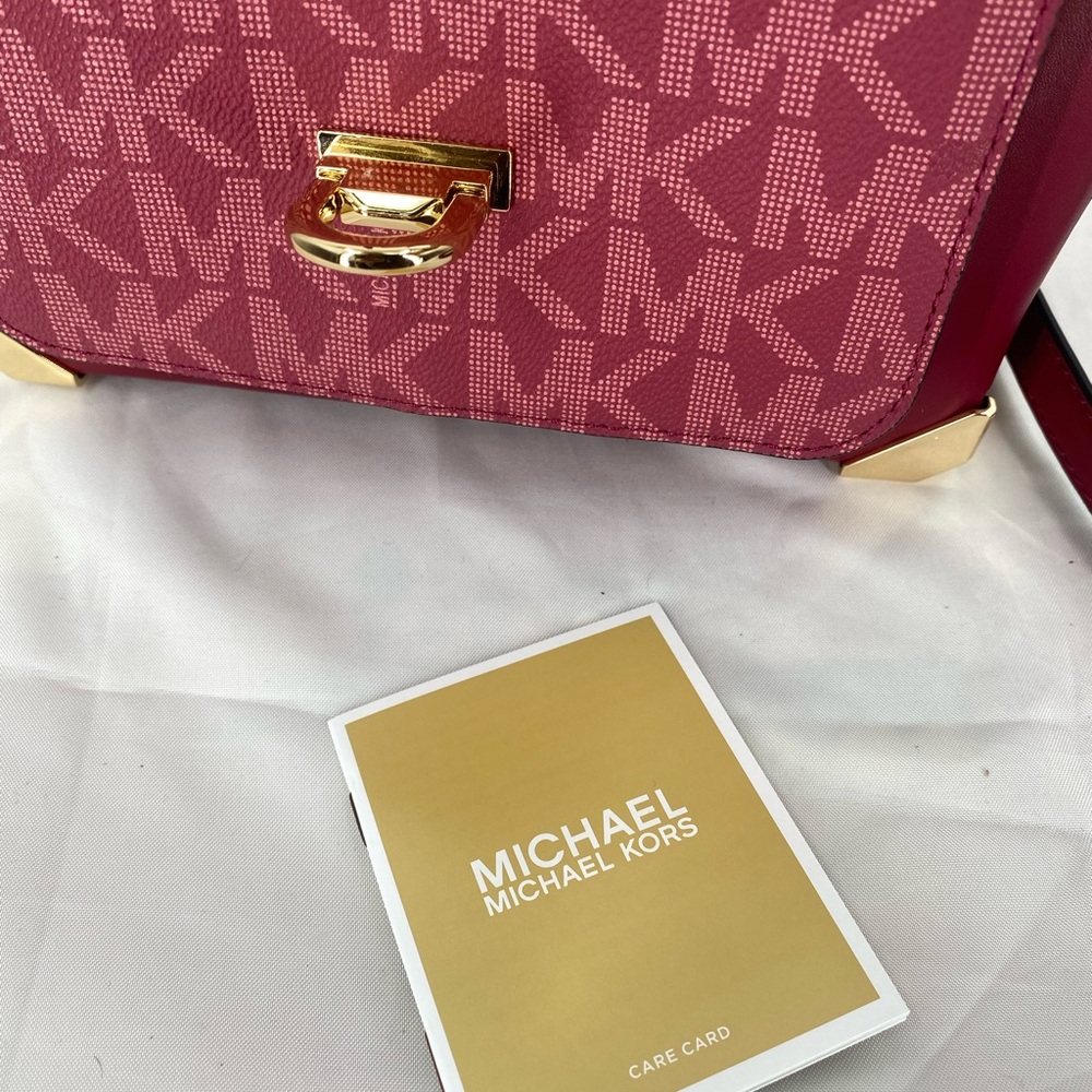Michael Kors Pink Monogram Satchel Crossbody with Gold Hardware - Picture 9 of 15